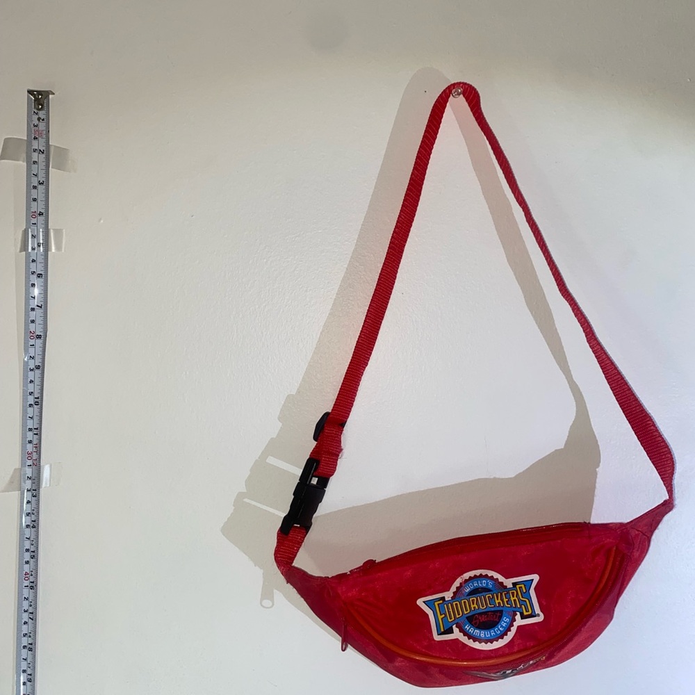 Vintage Coca-Cola / Fuddruckers fans Red Fanny Pack - Picture 7 of 10